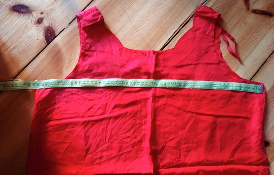 Trägertop, Shirt ohne Arm, Größe 46, 100% Seide, rot in Berlin