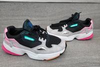ADIDAS Originals Falcon Core Schwarz Light Granite Sneakers 39 Baden-Württemberg - Sandhausen Vorschau