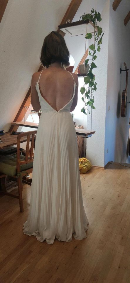 Brautkleid / Hochzeitskleid in Hohendubrau
