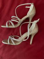 ❗️w Neu Menbur High Heels 38 Gold 9,5 cm Abend Festlich Abiball Sachsen - Brandis Vorschau
