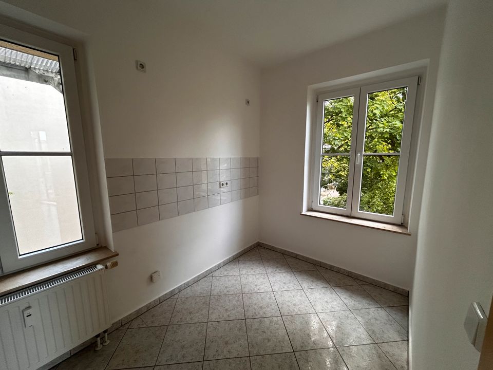 2-Raum Wohnung mit heller Küche, Balkon und viel Sonnenschein in Chemnitz