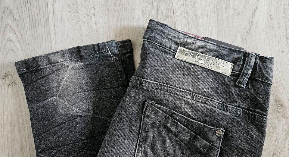 Neue Jeans für große Mädchen  Größe 176 in Freiberg