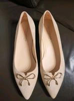 Peter Kaiser pumps beige wie neu Gr.7 = 40.5 Neupreis 110€ Versan Bayern - Großwallstadt Vorschau
