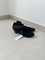 Neue schwarze Wildleder-Absatzschuhe Düsseldorf - Bilk Vorschau