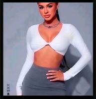Kurzes weißes Crop Top mit langen Ärmeln von Shein, Größe L, Neu Niedersachsen - Sarstedt Vorschau