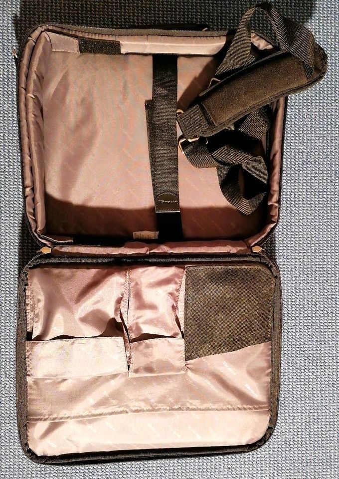 Targus Laptoptasche / Aktentasche in Langenberg