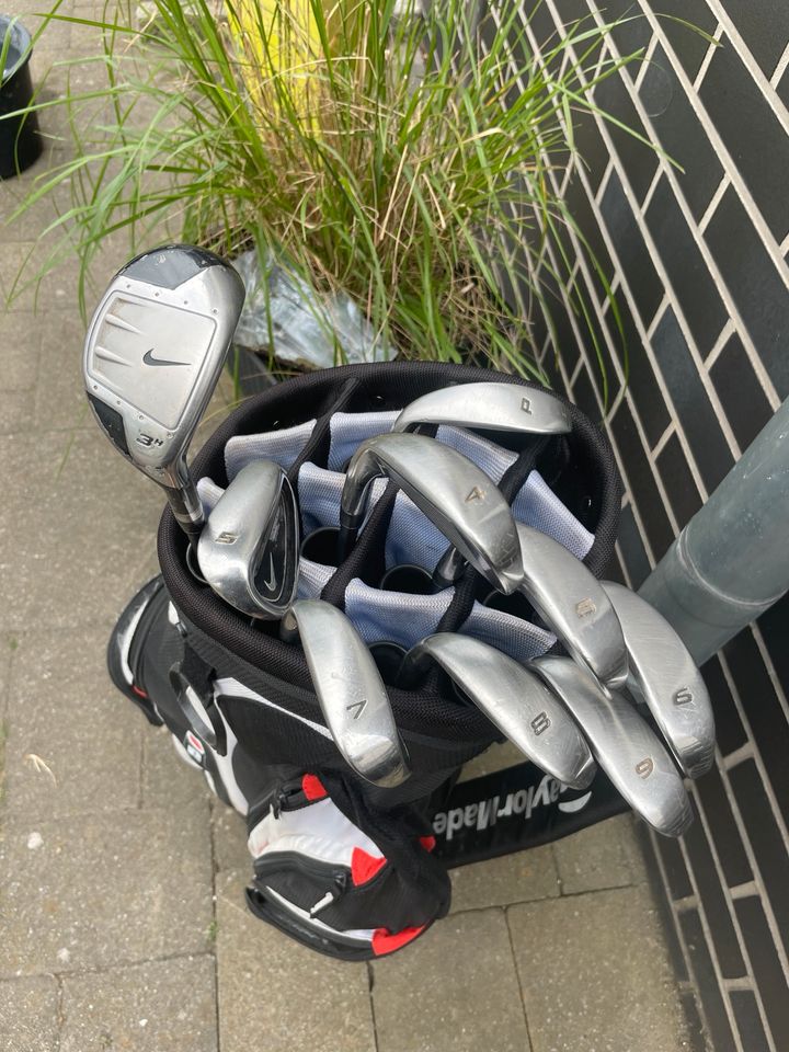 Golfschläger Nike Ignite 4-9er, S,P plus 3er Hybrid in Bielefeld