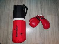Kinderboxsack mit Boxhandschuhe Hessen - Dreieich Vorschau