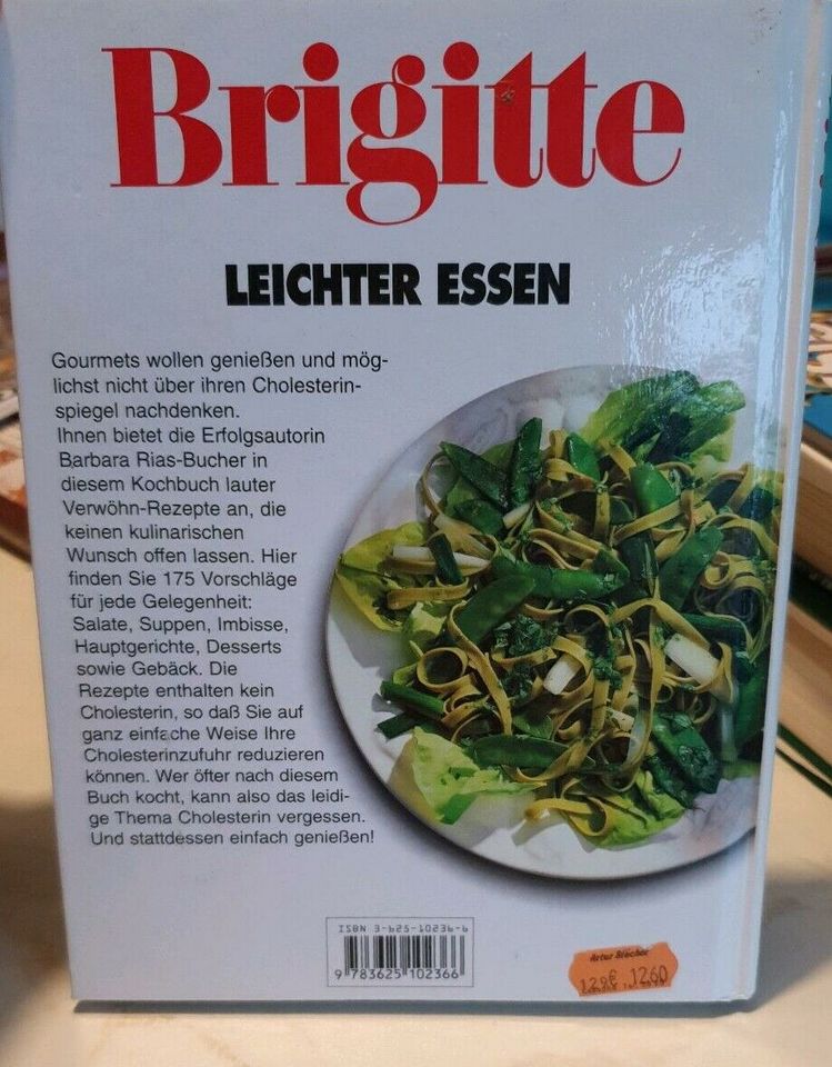 Brigitte Leichter essen Kochbuch in Breidenbach 