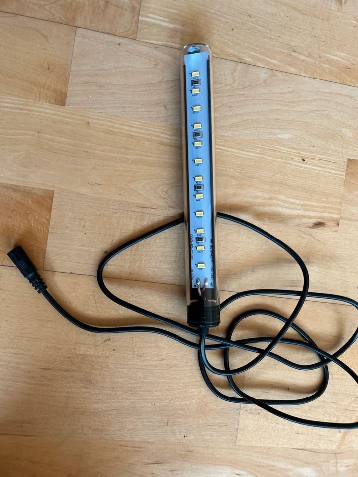 Tetra LED Lampe 245 mm neu für Aquarien weiß inkl. Netzteil in Elsdorf