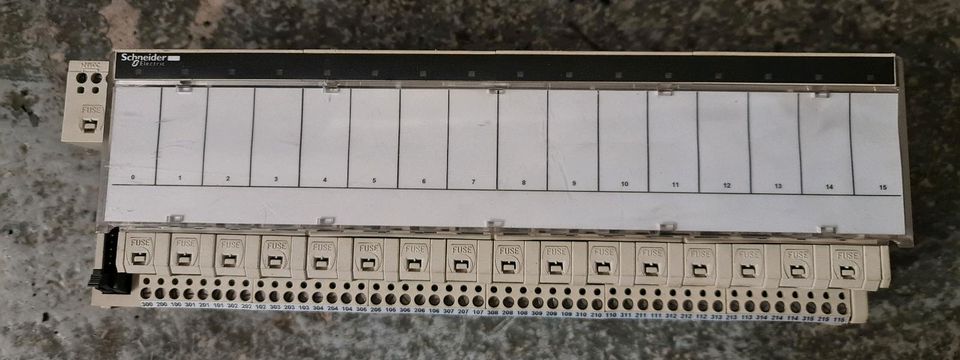 Siemens ABE7-P16T334 Automaisierungsplattform Basis SPS in Gummersbach