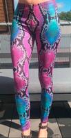 Leggings mit Print , Größe S-M , Neu original verpackt Nordrhein-Westfalen - Langenfeld Vorschau