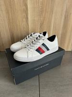 Damen Sneaker Tommy Hilfiger Größe 39 Hessen - Groß-Zimmern Vorschau