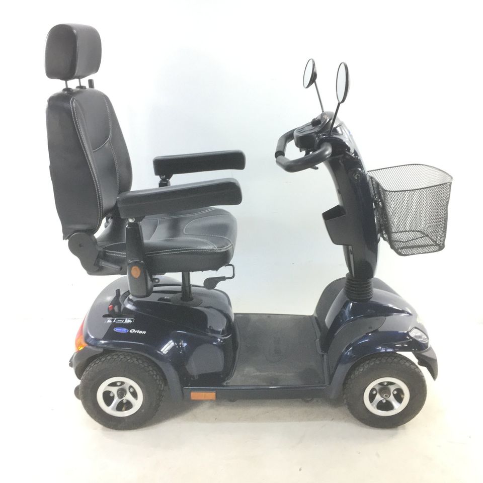 Invacare Orion Elektroscooter 6 km/h Elektromobil  E-Scooter Akkus Neu in Warsow