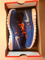 Neu Nike Damen Sportschuhe (Größe 37) Nordrhein-Westfalen - Bad Honnef Vorschau