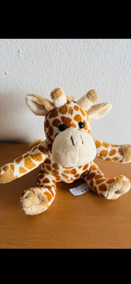 Heunec Plüsch Giraffe, Kuscheltier, Stofftier in Kraiburg am Inn