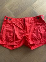 Bench Damen Short Gr. 28 rot 2x getragen € 8,--  Bayern - Dietmannsried Vorschau