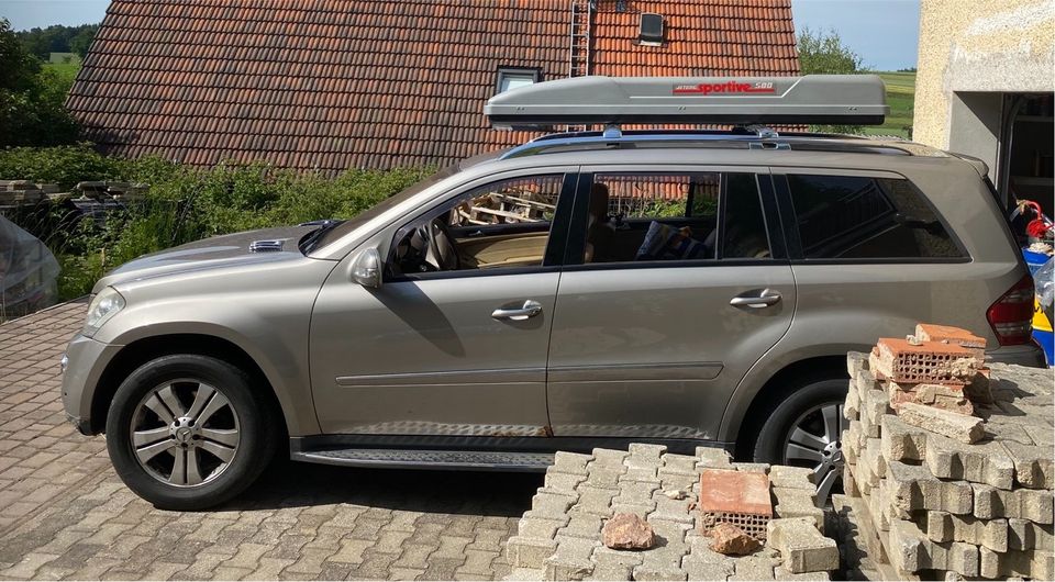 Mercedes GL320CDI 4Matic Sitzbelüftung, Standheizung, vieles neu in Bernhardswald