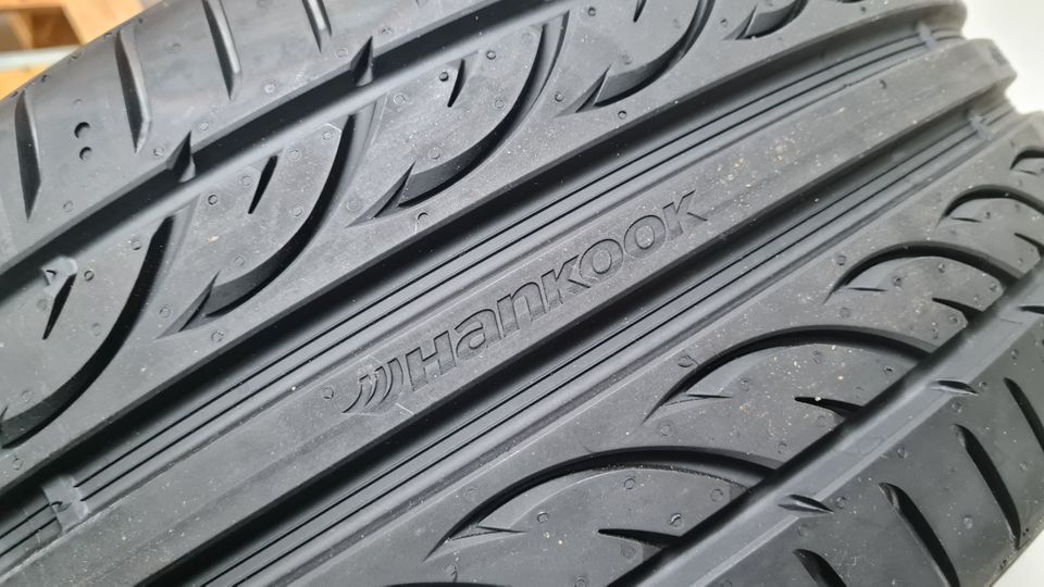 Sommerreifen Hankook Ventus V12 evo2 235/40 ZR18 95Y L3901 in Quellendorf