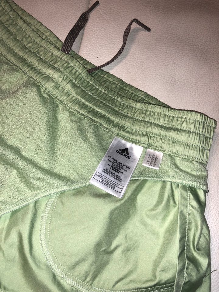 Tolle ADIDAS Stella McCartney Laufshorts Run Shorts Gym Workout in Poing