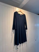 Kleid des Labels Kyra & Ko Gr.40 dunkelblau Nordrhein-Westfalen - Mülheim (Ruhr) Vorschau
