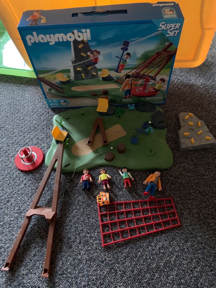 Playmobil 4015 Spielplatz in Holtland