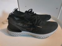 Turnschuhe Nike Epic React Flyknit 2 schwarz Gr. 38 Untermaß Frankfurt am Main - Fechenheim Vorschau