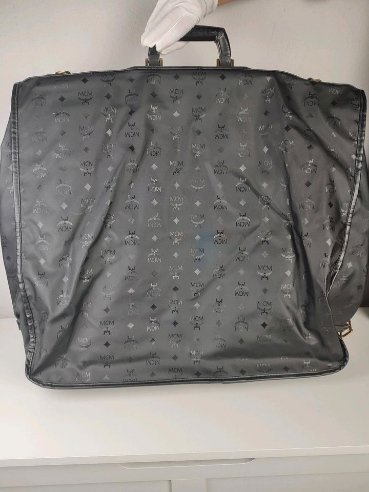 MCM Monogram Kleidersack Reisetasche Kleidertasche Schwarz in Bad Rothenfelde