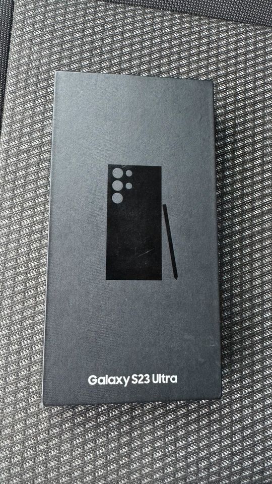 Samsung S23 Ultra in Köln