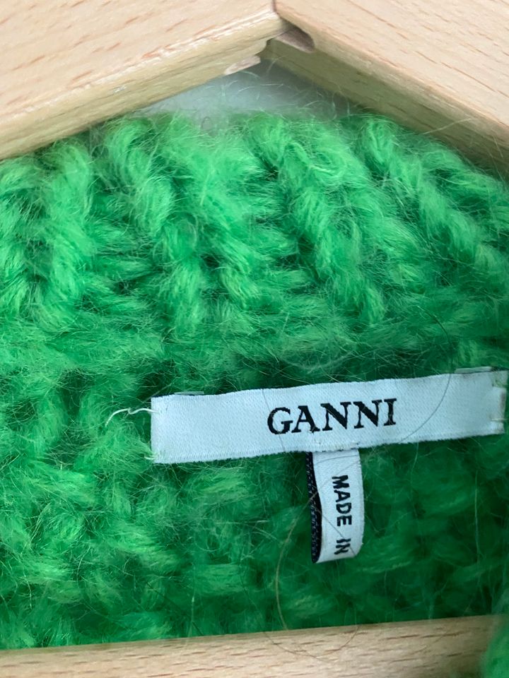 Ganni Strickpullover grün Gr. M neu in Pfreimd