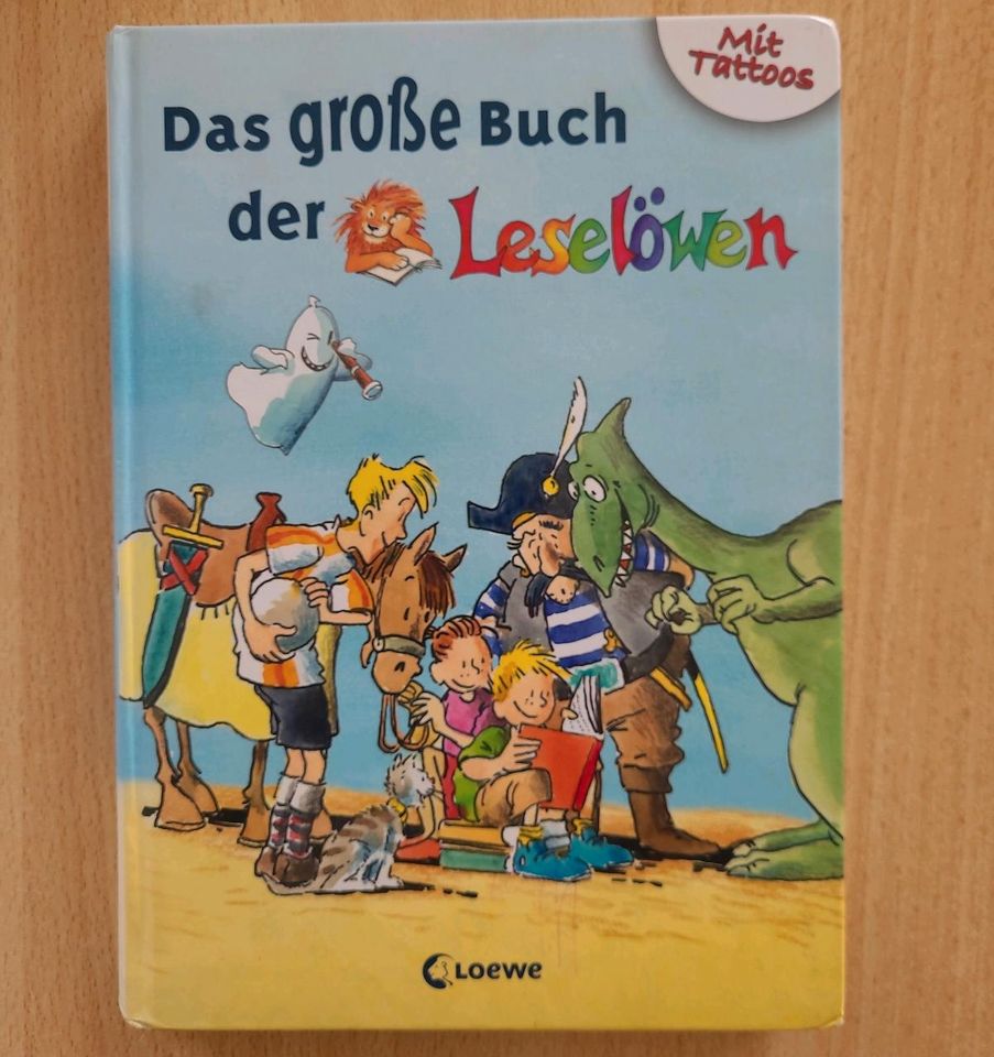 Verschenke dickes Leselöwen Buch in Altomünster