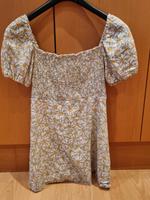 Grünes Sommerkleid von Zara, Scandinavian Style Hessen - Büttelborn Vorschau