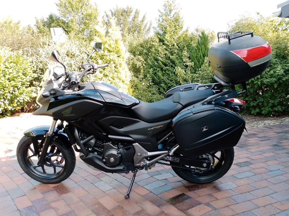 Honda NC750X zu verkaufen in Einbeck