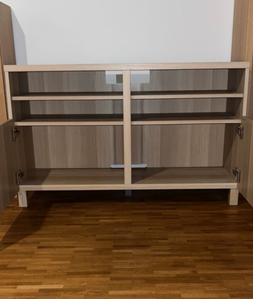 IKEA Bestä TV-Regal/Schrank in München