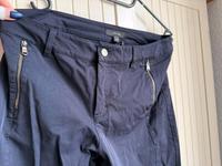 Dunkelblaue Hose ähnlich wie eine Anzughose Baden-Württemberg - Salem Vorschau