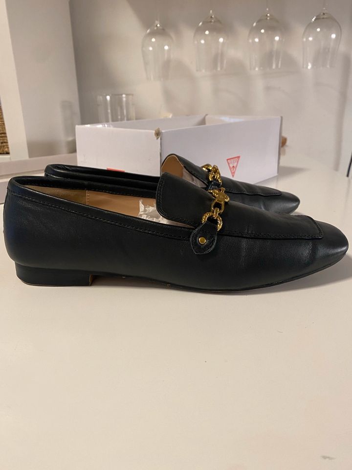 Loafers Guess weiches Leder 39 in München