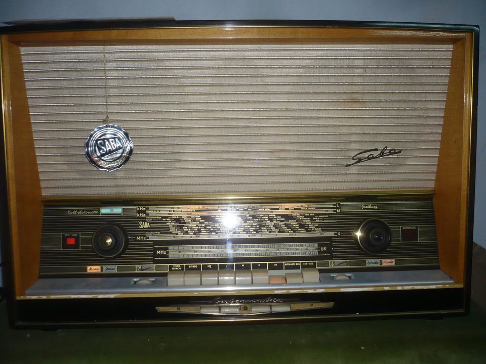 Saba Röhrenradio Freiburg Automatik 100 Stereo in Osnabrück