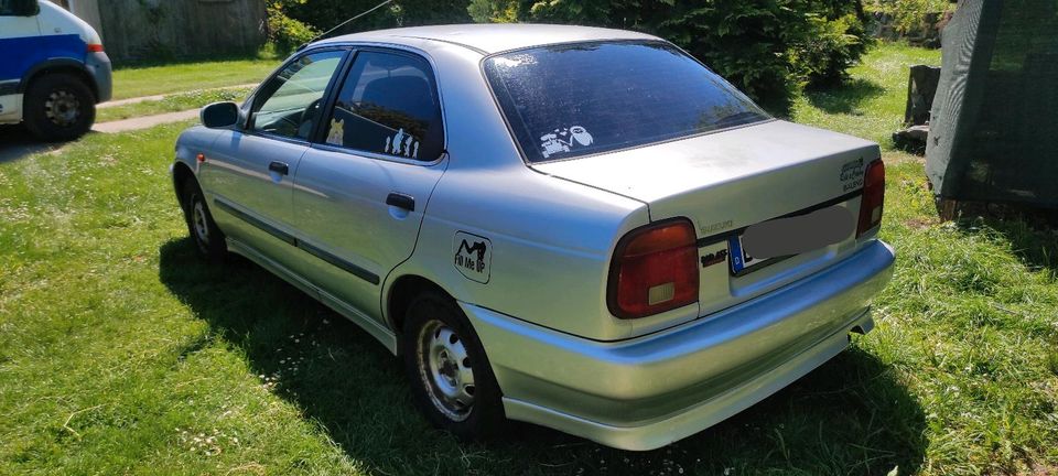 Suzuki Baleno BJ 98 und 128637km in Langenweddingen