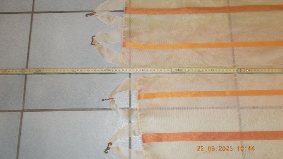 bunte gardinen doppelt mit bommel für kleine fenster oder seitlic in Saarbrücken