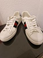 Gucci Ace Web Low-Top Sneakers aus weißem Leder Kr. München - Ottobrunn Vorschau