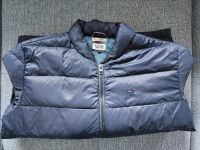 Tommy Hilfiger Jacke Damen L dunkelblau Daunen Hessen - Bad Soden-Salmünster Vorschau