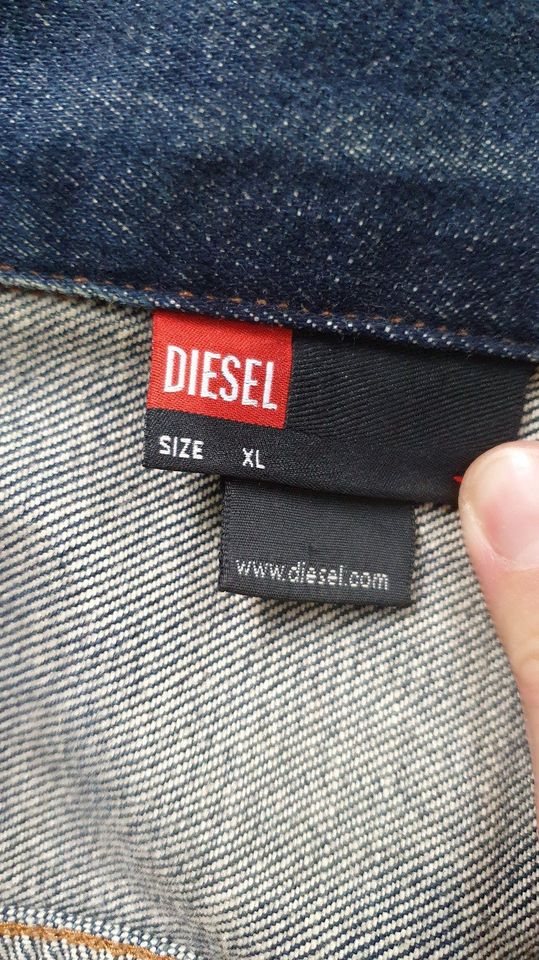 DIESEL Jeans-Jacke in XL in Hamburg