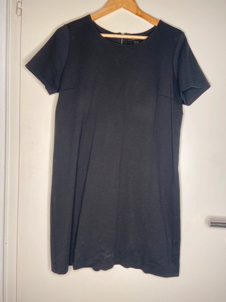 Esmara schwarzes Kleid Größe M 40/42 in Dortmund