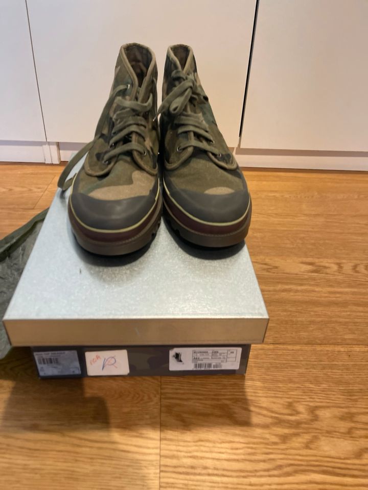 Valentino Sneaker  Camouflage Canvas High top 45 neu in Düsseldorf