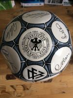 Fußball Neu DFB mit Autogrammen EM/WM 1954-1996 Friedrichshain-Kreuzberg - Friedrichshain Vorschau