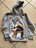 Grauer Hoodie mit Winterprint *** Gr 134/140** Niedersachsen - Grafhorst Vorschau