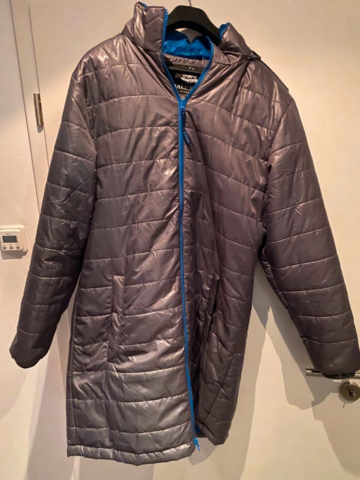 Damen Daunen Jacke/ Mantel Gr.XXl fällt kleiner aus ca.42 in Essen