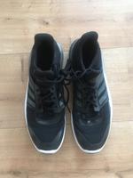 Adidas Sportschuh schwarz - cooles Modell (Gr. FR 42) Sachsen - Niederwiesa Vorschau