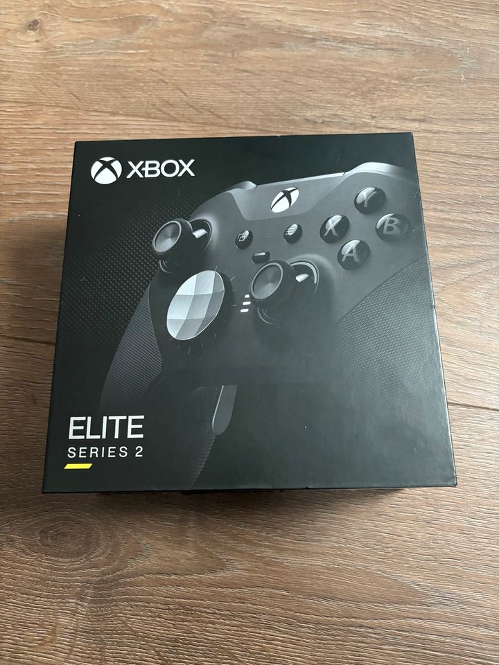 Xbox Elite 2 Controller in Zülpich