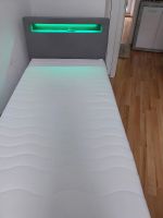 Verkaufe ein gebrauchtes Einzelbett mit LED Funktion Baden-Württemberg - Schramberg Vorschau